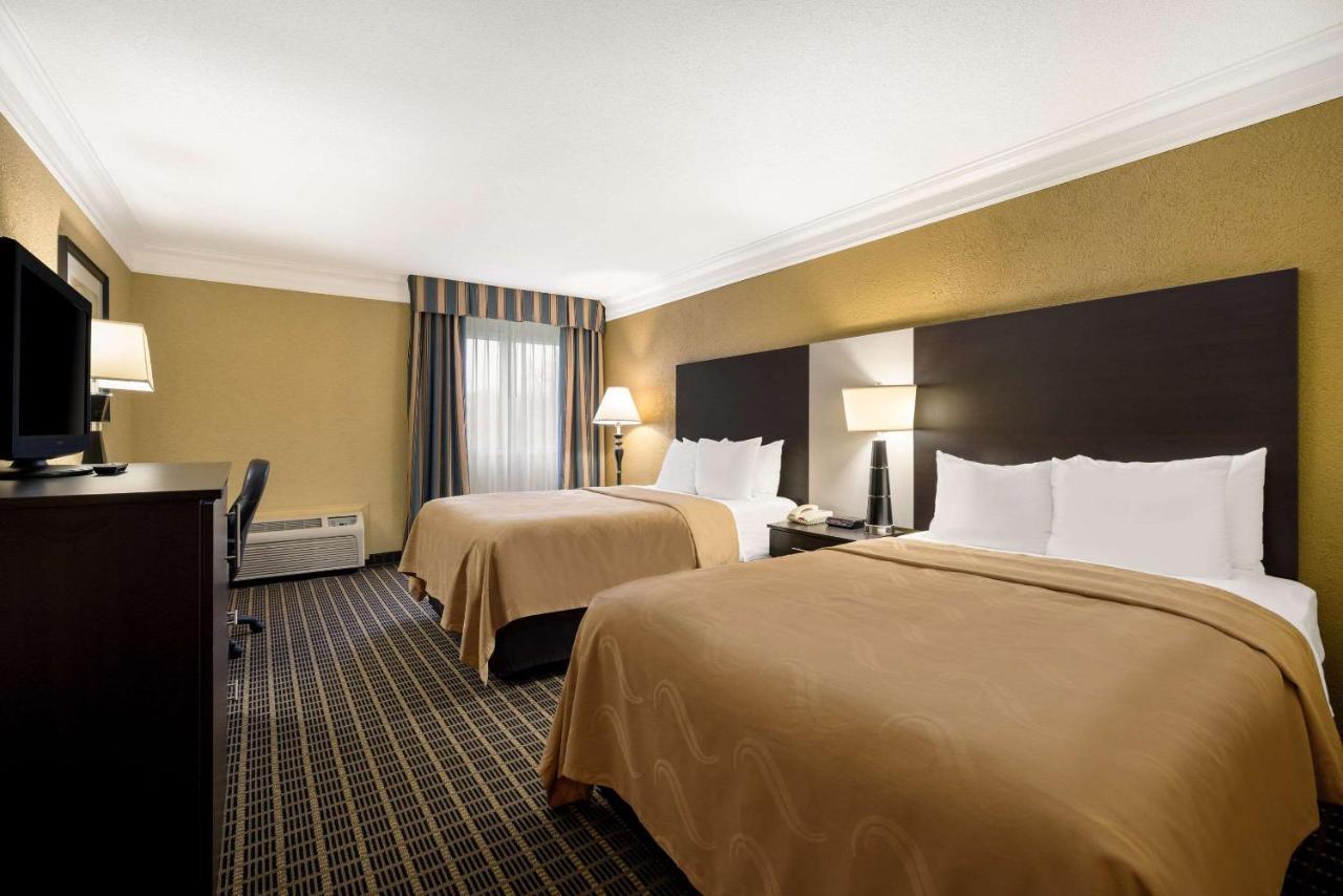 Quality Inn And Suites Fairgrounds - Syracuse Seneca Knolls Esterno foto